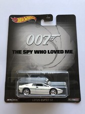 Hot Wheels 007 The Spy Who Loved Me - Lotus Esprit S1 A 1:64