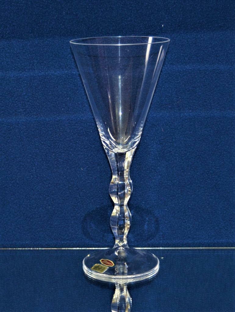 NIB MOSER Vaso De Agua Ophelia Con Corte Cristalino Y Tallo 8 7/8"h Juego De 2