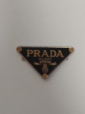 prada milano dal 1913 メタルキーリング prada milano dal 1913 メタルキーリング prada milano dal 1913