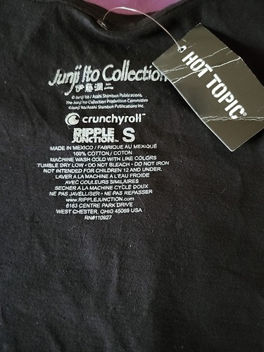 JUNJI ITO Goth T-Shirt WM S Anime Horror Hot Topic Part 2 Manga Artist Tomie - Picture 4 of 8