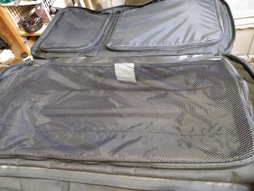 Dakine Black Split Roller 85L Travel Bag Suit Storage Gear 28.12.14 - Picture 8 of 10