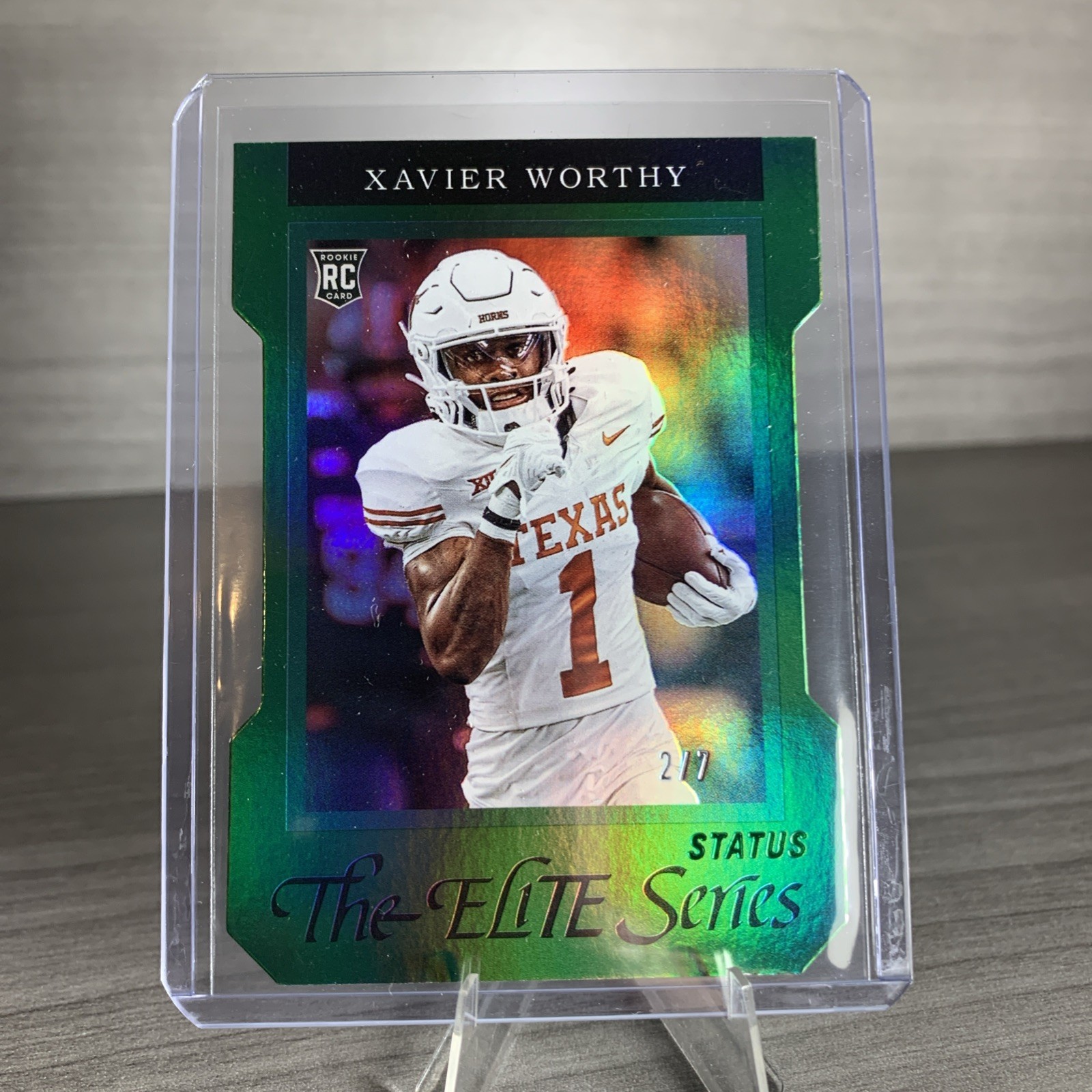 2024 Donruss Elite Xavier Worthy Rookie Status Green Die Cut -  2/7 Chiefs (RC)