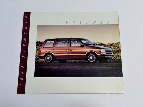 1987 PLYMOUTH VOYAGER / GRAND VOYAGER SALES BROCHURE IN EXCELLENT CONDITION