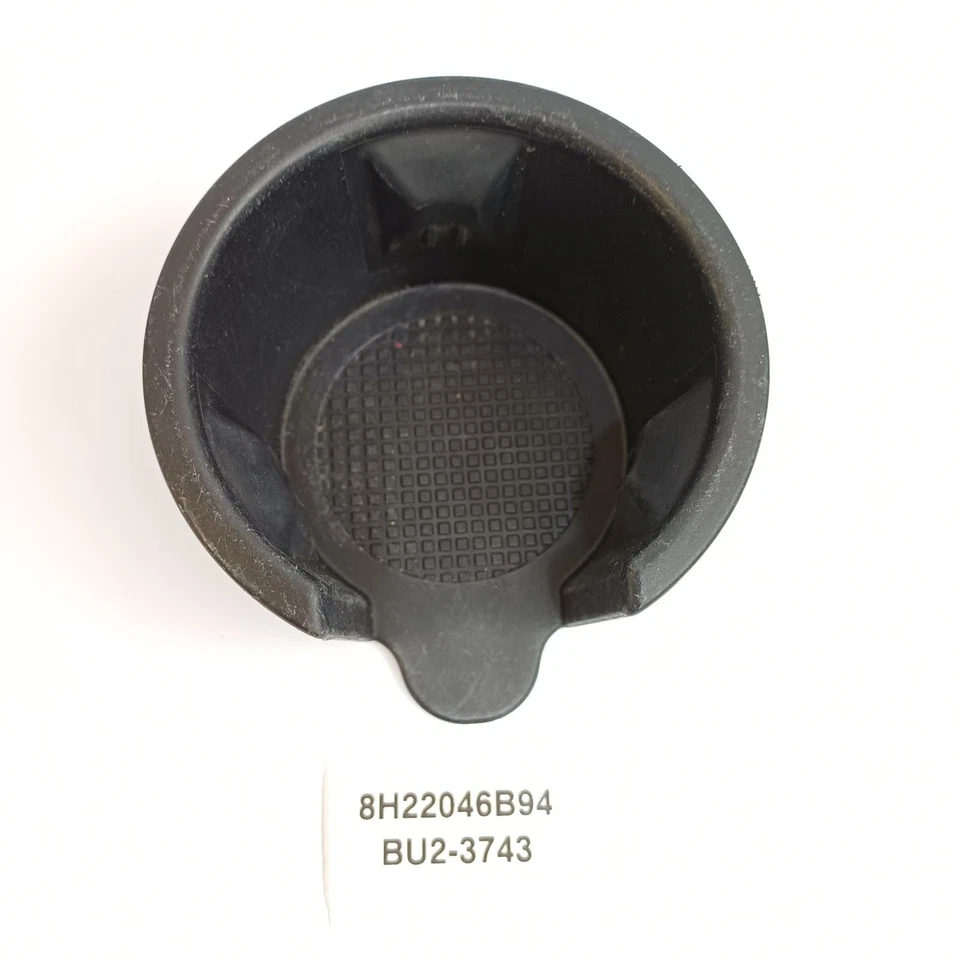 2016-2024 Land Rover Discovery 5 Cup Holder 8H22046B94 - Image 2 of 4