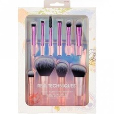 Real Techniques Travel Fantasy Mini Brush Set...