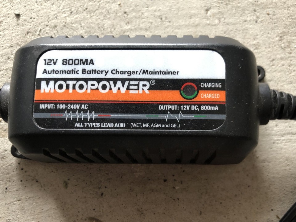 MOTOPOWER Fully Automatic Car Battery Charger Maintainer 12V 800mA eBay