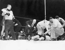 1948 New Middleweight Champion Tony Zale Old Boxing Photo