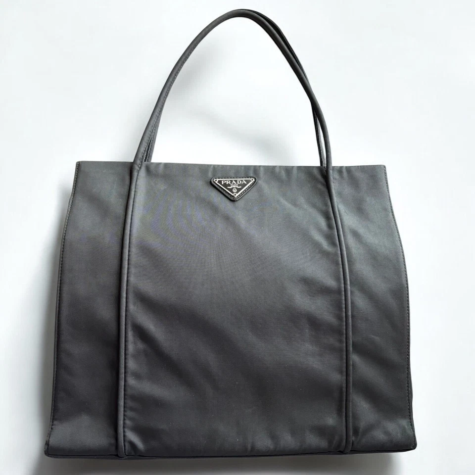 Bolso de Hombro PRADA Auténtico Negro Foto 2 de 4