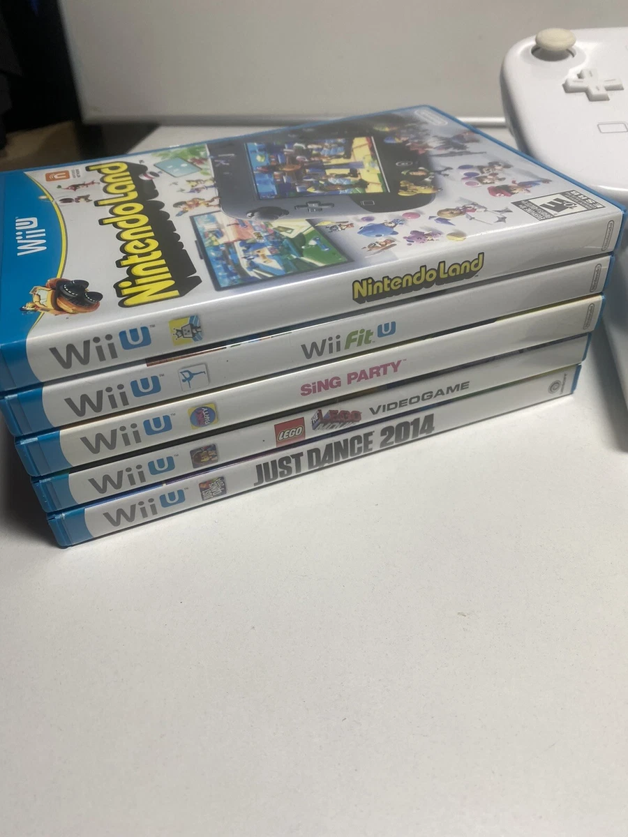 Wii U Console: 8GB Basic Pack Bundle - White (Includes Just Dance