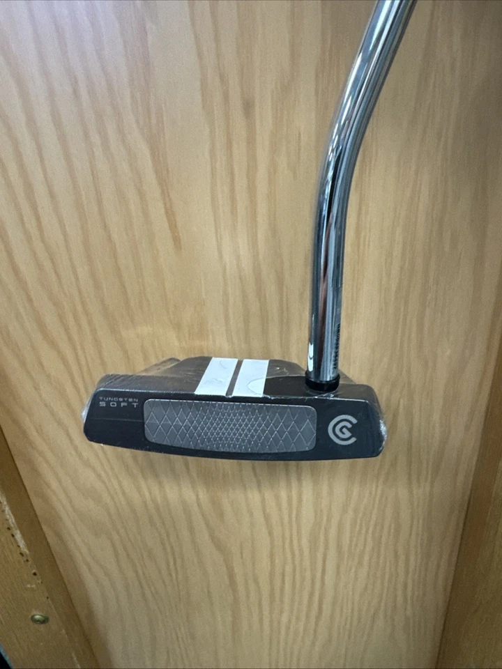 Cleveland Frontline Elite Elevado Single Bend  35" Putter Steel Shaft With Cover - Image 4 of 4