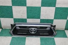 12-15 Tacoma Chrome Front Upper Grill Grille Panel Assembly Oem Factory Oe Wty 12-15 Tacoma Chrome Front Upper Grill Grille Panel Assembly Oem Factory Oe Wty