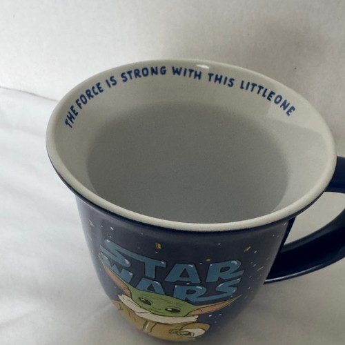 Tazza ceramica Star Wars Baby Yoda Grogu "La forza è forte Little One" 16 oz NUOVA - Foto 6 di 7