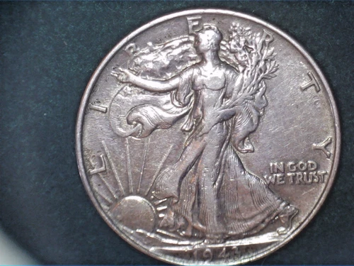 1943  Liberty Walking Half,  Uncirculated Ave, .3617 Oz Silver (US-8960)