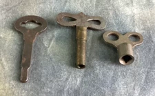 Lot of 3 Vintage Clock Winding Keys Unbranded