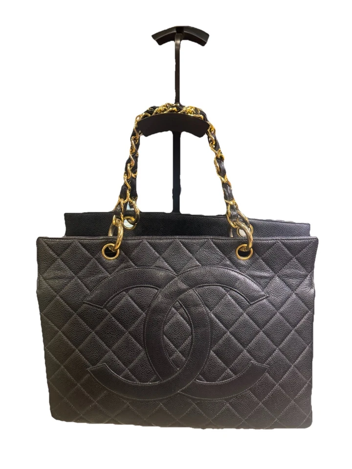 Bolso de Mano CHANEL Acolchado Matelasse GST Piel de Caviar Cuero Cadena Gran Compras Foto 2 de 4