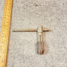 Tap Wrench T Handle Heavy Duty 1/4"-1/2" Cap. USA