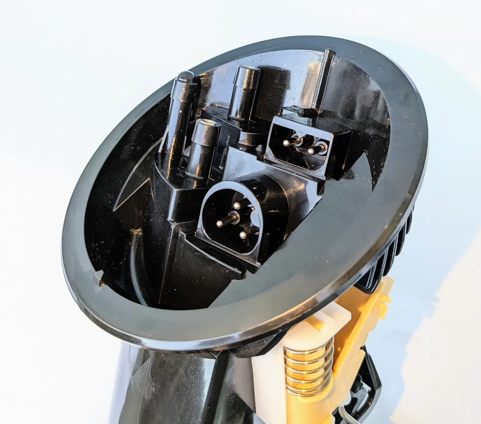 Bomba de combustível BMW E31 NOVA - 850i 850Ci 850CSi antiga BMW número da peça: 16147159310 - Imagem 3 de 4