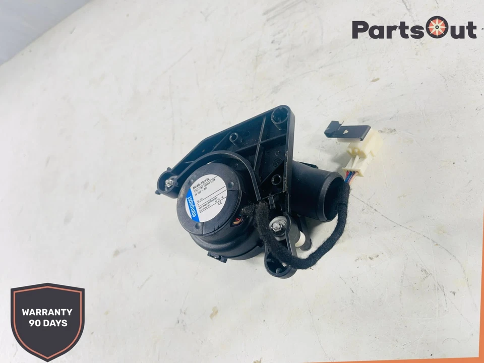 2012-2016 MERCEDES-BENZ E300 - Engine Module BOX FAN OEM - Image 3 of 4