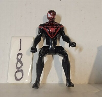 Marvel Ultimate Sitting Spider-Man Miles Morales 5'' Figure Kid Hasbro