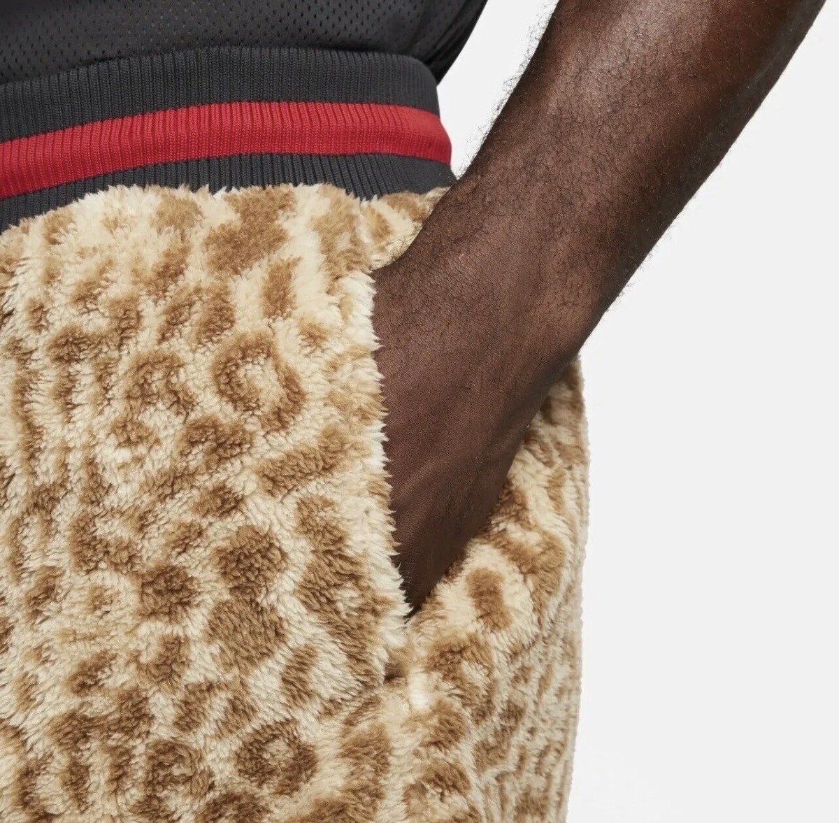 Nike Men's Leopard Print Faux Fur Premium Basketball Shorts DQ6176