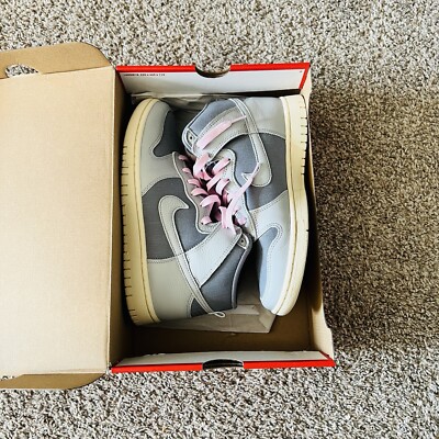 Nike Dunk High Grey Fog Sail DQ8800 001 Womens 9.5 Men s 8