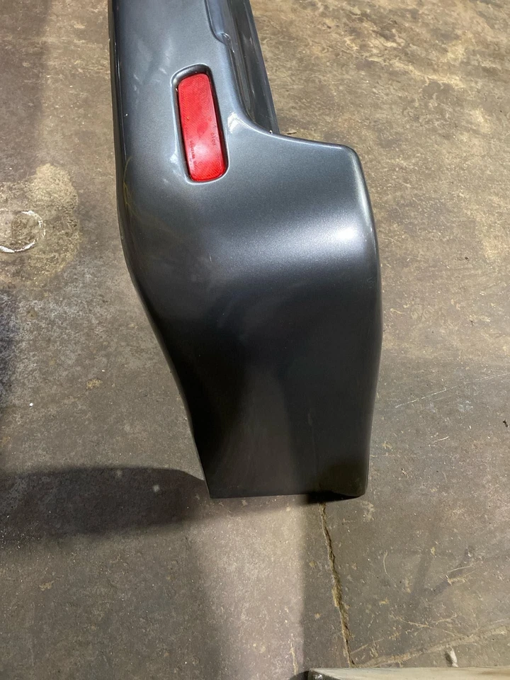 Used Rear Bumper Assembly Rear fits: 2002 Lexus LX470 8 cylinder Rear Grade A Foto 3 de 4