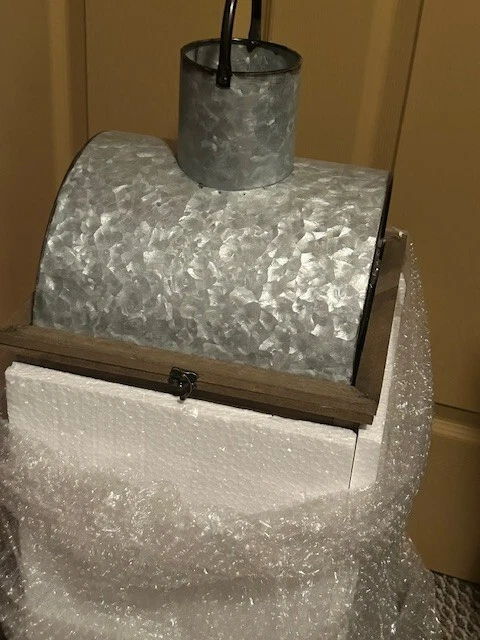 Linternas rústicas en madera envejecida y metal - OFERTA Foto 3 de 4