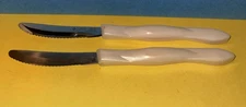 CUTCO Table Knife With Pearl White Handles Lot Of 2 Serrated 1759KS & 1759JH