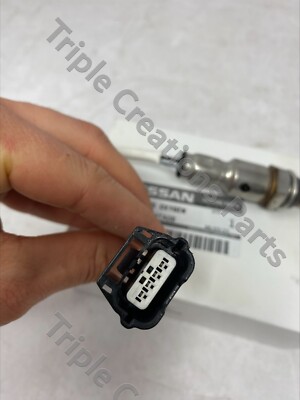 Genuine Nissan 226A0-3TA0B Heated Oxygen Sensor Rear 226A03TA0B