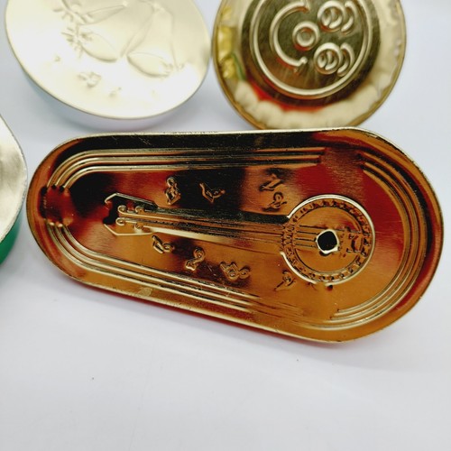 Vintage Noisemakers Clackers Tin Litho USA Metal Set Of 5 - Picture 9 of 11