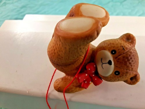 Vintage 1982 NIB Lucy & Me Set of 3 Tumbling Porcelain Teddy Bears Lucy Rigg - Picture 6 of 12