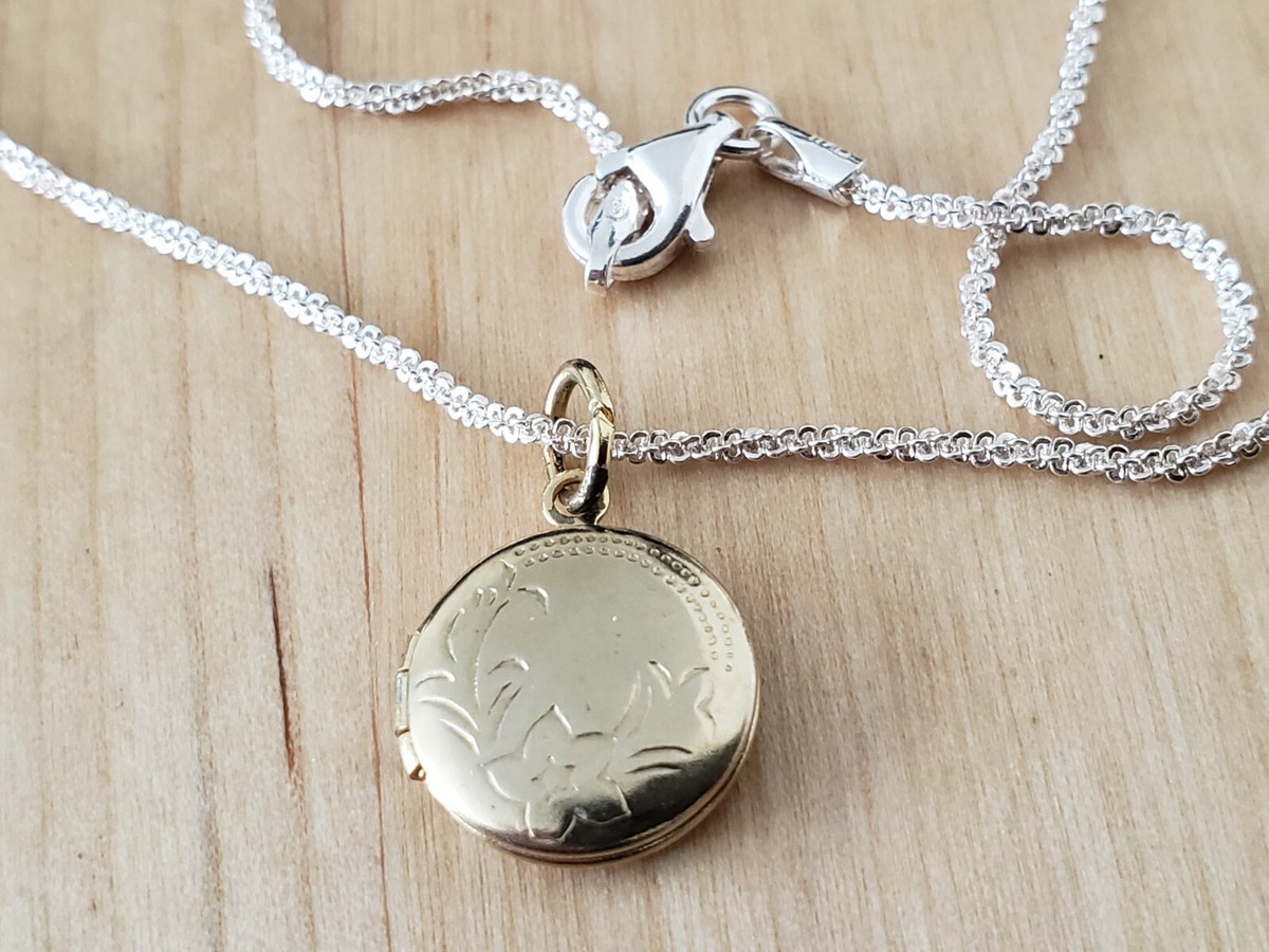 VINTAGE COLLECTIBLE *STERLING SILVER 925* NECKLACE 18 VINTAGE COLLECTIBLE *STERLING SILVER 925* NECKLACE 18