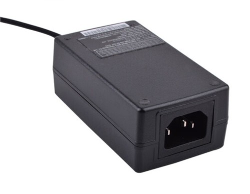 Adaptador de alimentación MEANWELL 18W GST18A15-P1J 15V 1.2A - Imagen 2 de 2