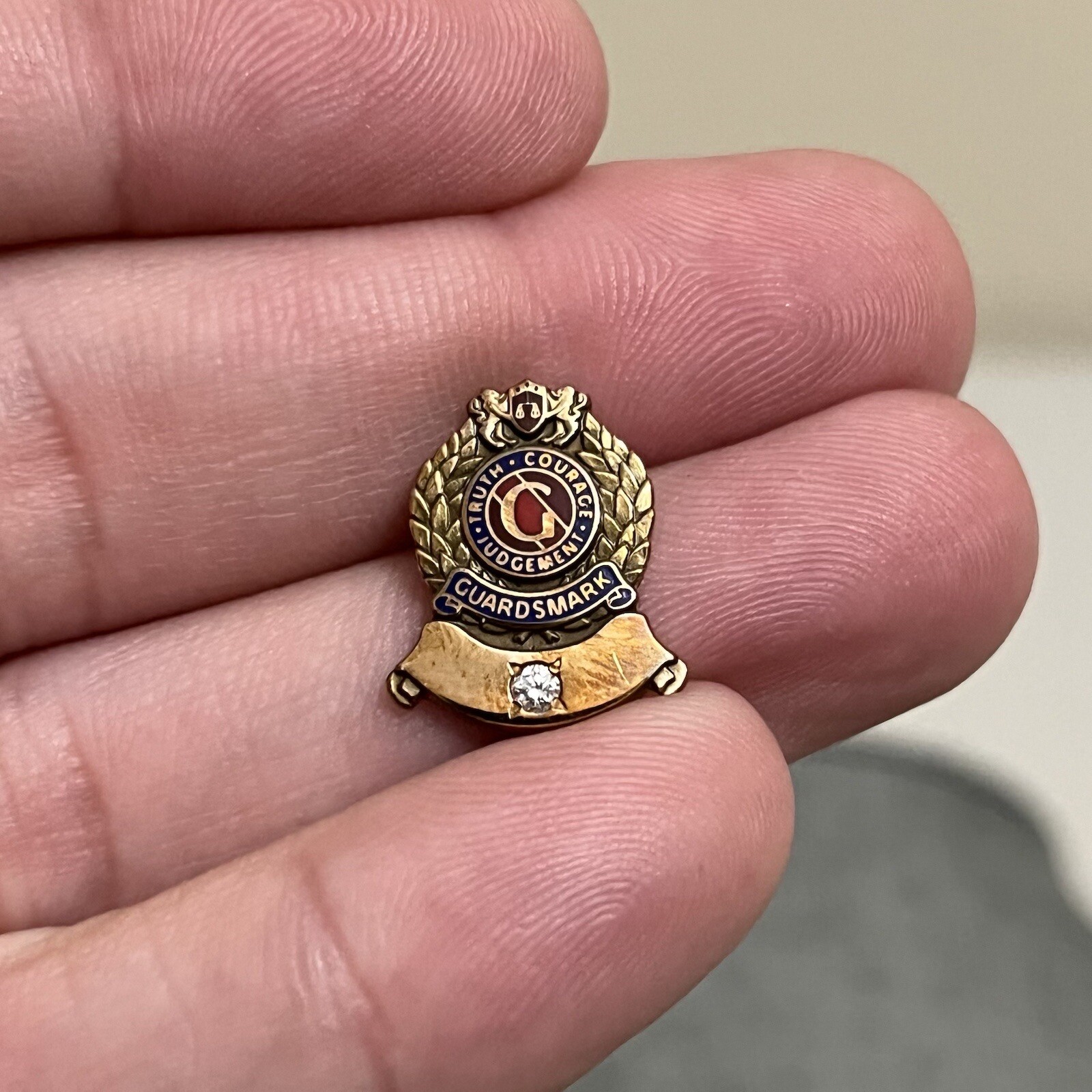 10K Yellow Gold Guardsmark Security Company Pin With Diamond eBay