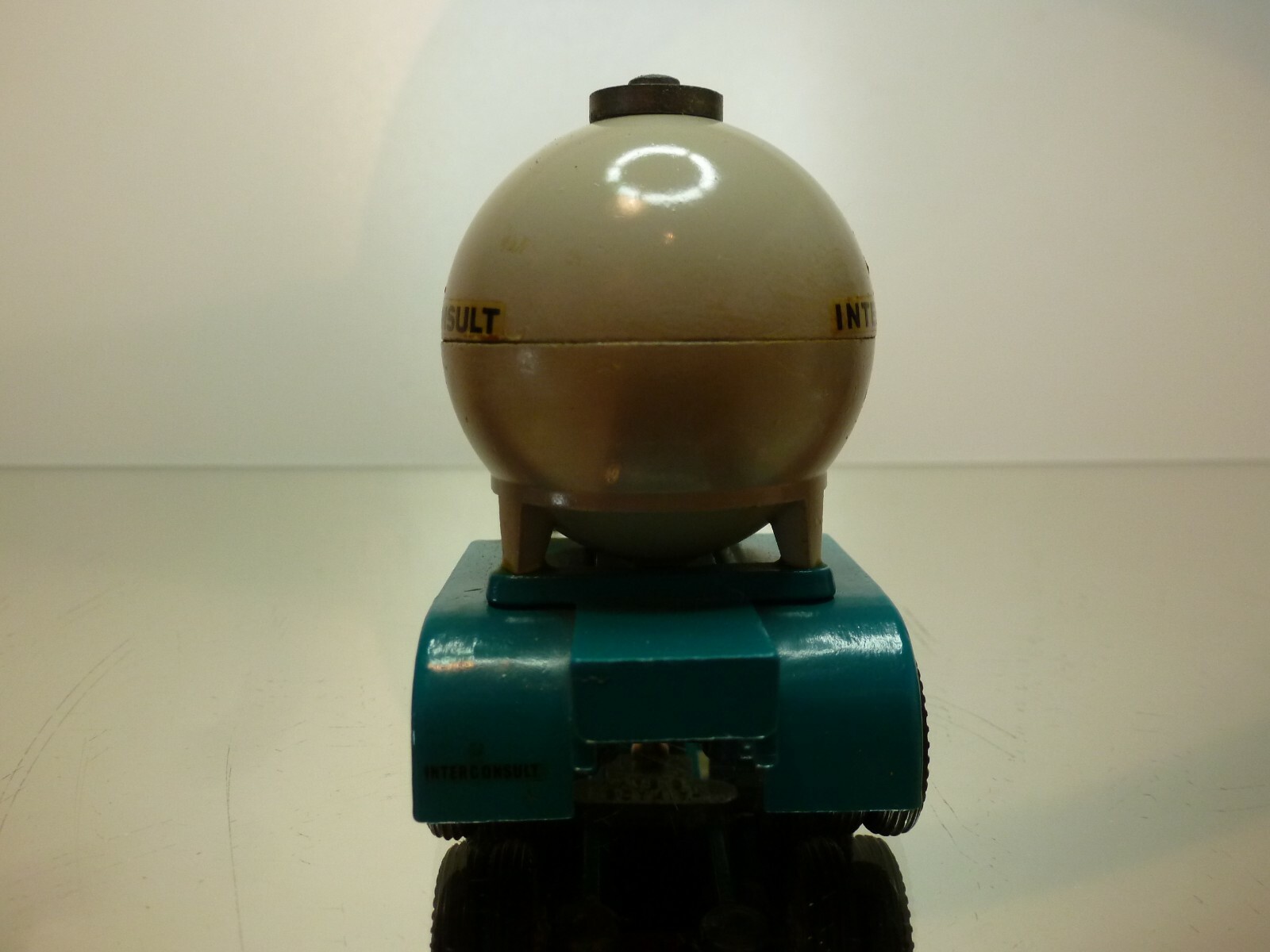 Picture 3 of 11