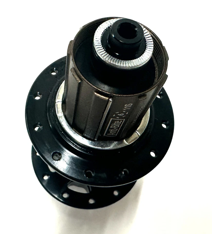 Buje trasero bicicleta PUB 135mm 24h 6 pernos disco 11 velocidades HG casete QR rodamiento sellado nuevo Foto 4 de 4