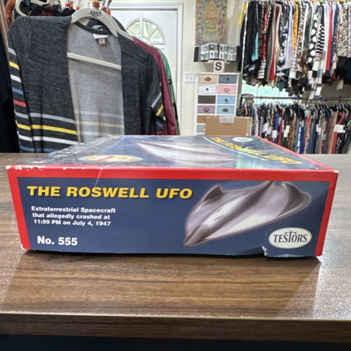 Testors Roswell UFO Model Kit 1:48 Unassembled Gray Plastic 555 w
