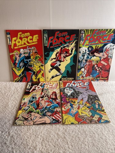 AC Comics FemForce (Serie 1985) Konvolut 5 Ausgaben #31,33,34,35,36