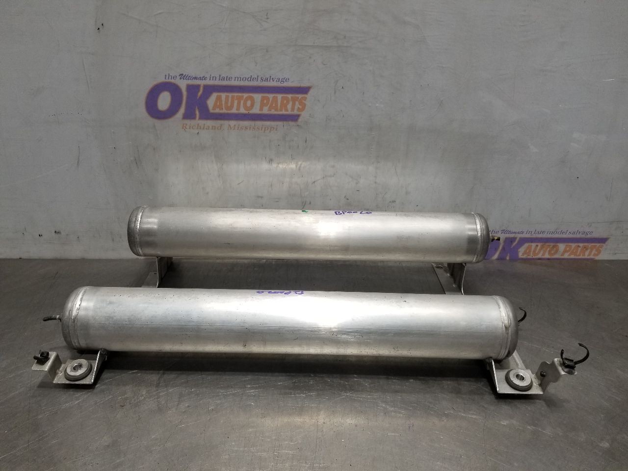 Maserati Levante 2022-2022 Air suspension compressor
