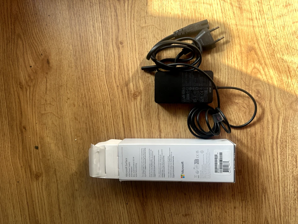 65W WATT NETZTEIL FÜR SURFACE PRO UND SURFACE LAPTOP POWER SUPPLY USB NEUWARE - Bild 4 von 4