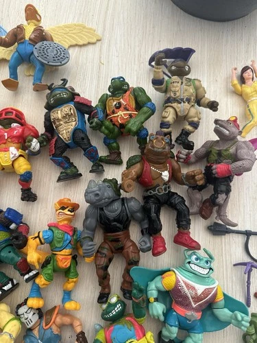 Vintage TMNT Action Figure Lot With Accessories HUGE LOT