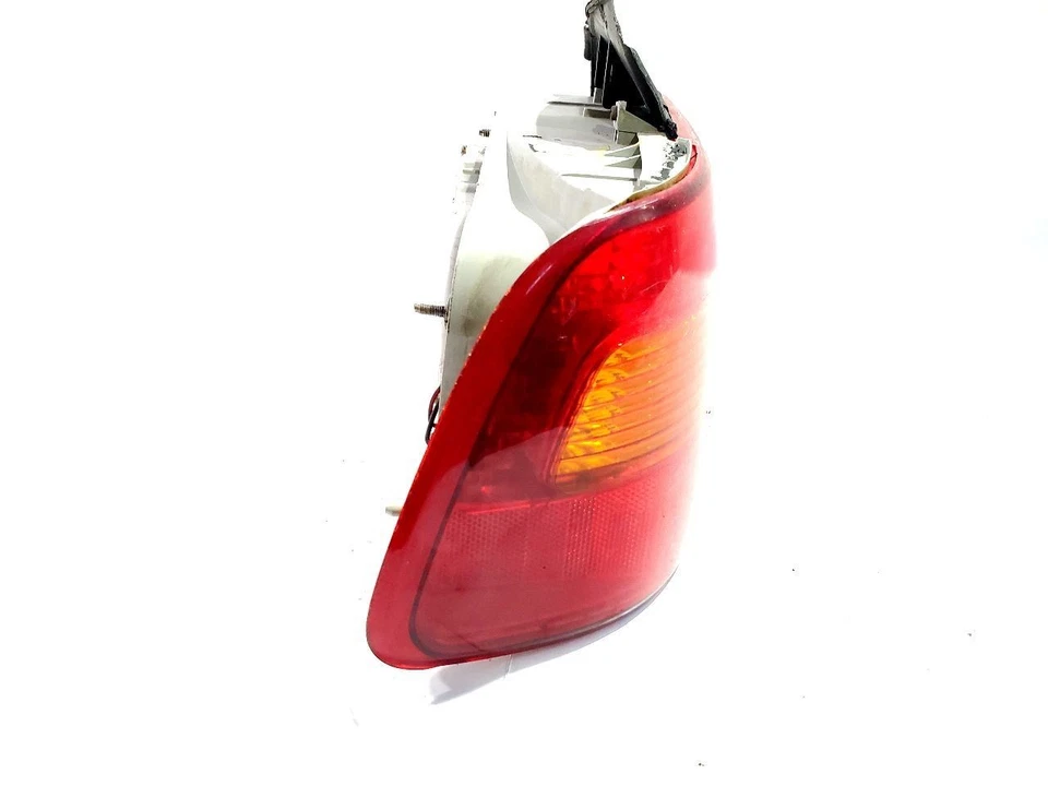Luz trasera izquierda 1991 1992 1993 1994 1995 Acura Legend OEM tiene grietas solares  Foto 3 de 4