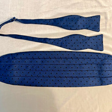 Robert Talbott for Nordstrom Blue with black Cummerland and bow tie Pure Silk