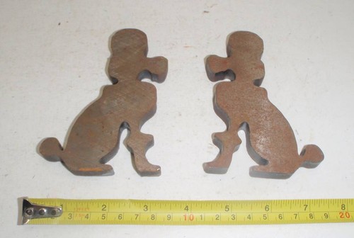 2 recortes decorativos de caniche hechos de acero