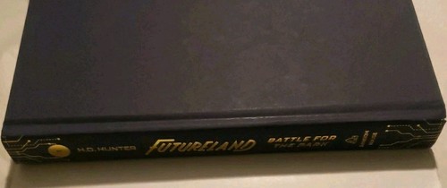 Futureland: Battle for the Park by H. D. Hunter Signed First 1st Edition HCDJ - Picture 16 of 17