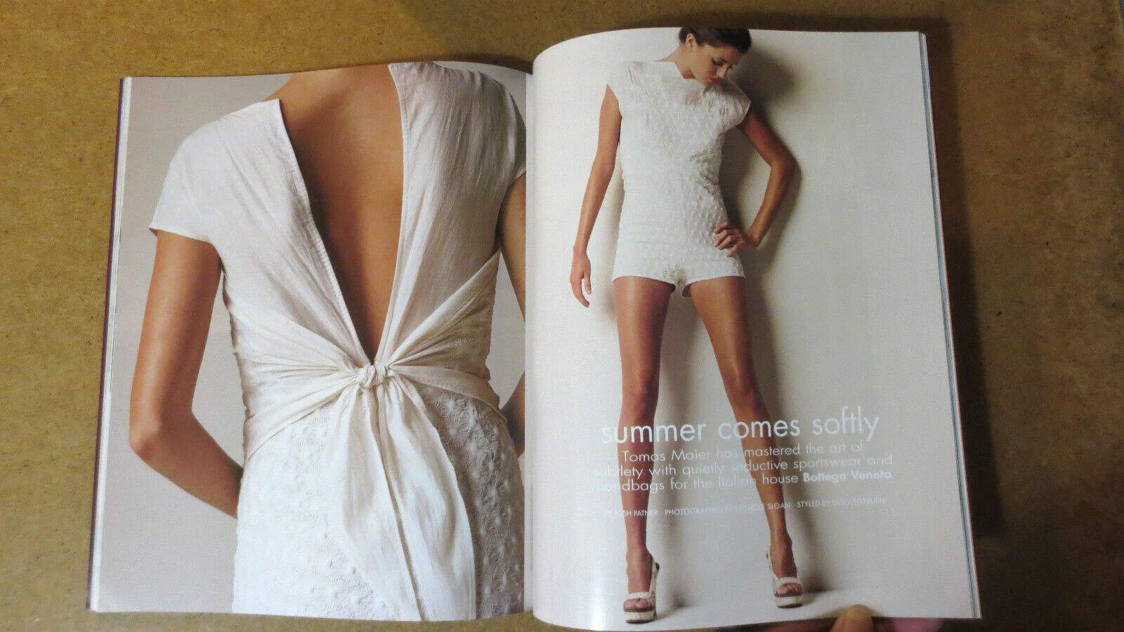 ENTREE Fashion Magazine Catalog Tomas Maier Bottega Veneta JOEL STEIN Handbags