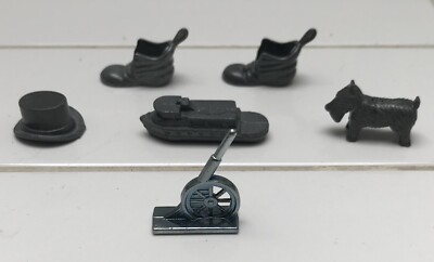 Sechs Metall Monopoly Spielfiguren - Stiefel x 2, Zylinder, Boot, Hund und Kanone