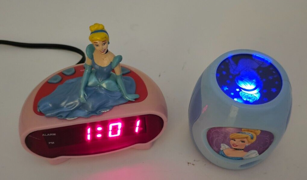 Disney Princess Cinderella Digital Alarm Clock & Star Lights