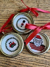 Vintage Needlepoint Christmas Ornaments In Round Gold tone Frames Handmade 1980s