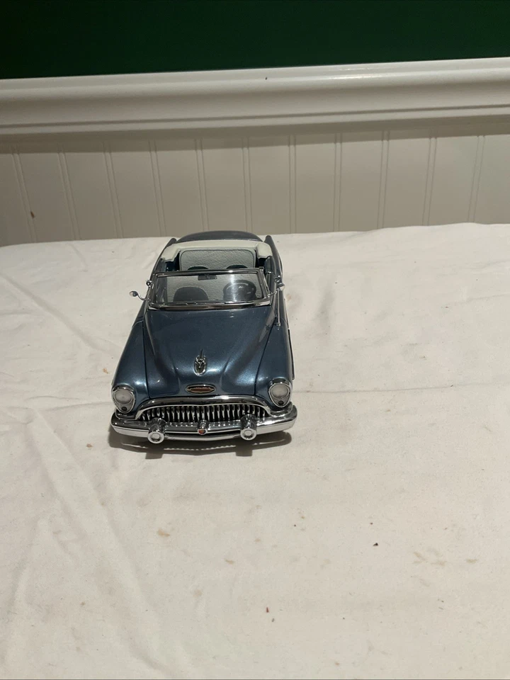 Buick Skylark 1953 convertible modelo fundido a presión de Danbury como nuevo Foto 4 de 4